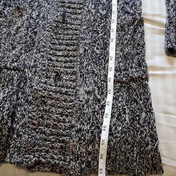 Tribal Button Front Long Sleeve Knit Cardigan Black White Sz M - Picture 14 of 14